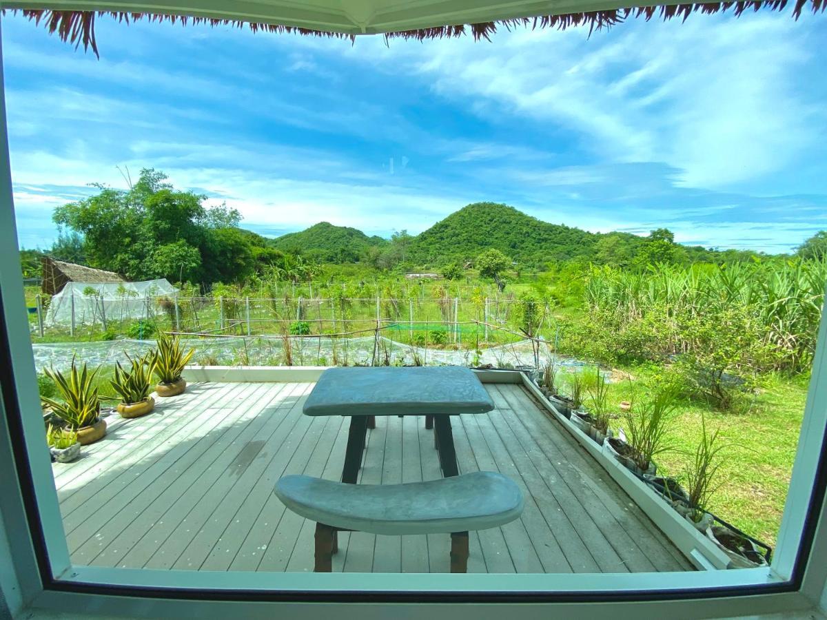 Royal Mountain View Vila Ratchaburi Exterior foto