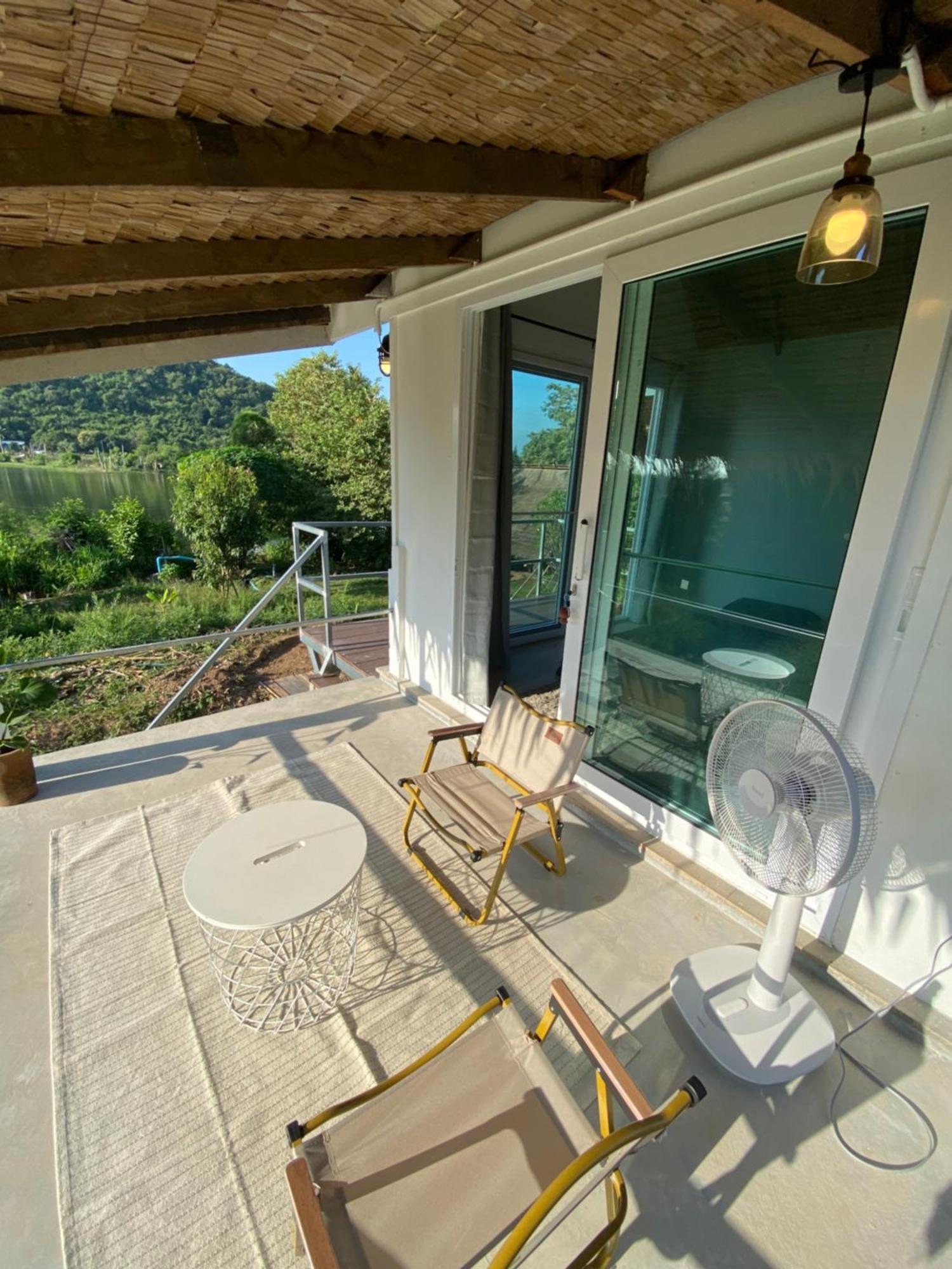 Royal Mountain View Vila Ratchaburi Exterior foto