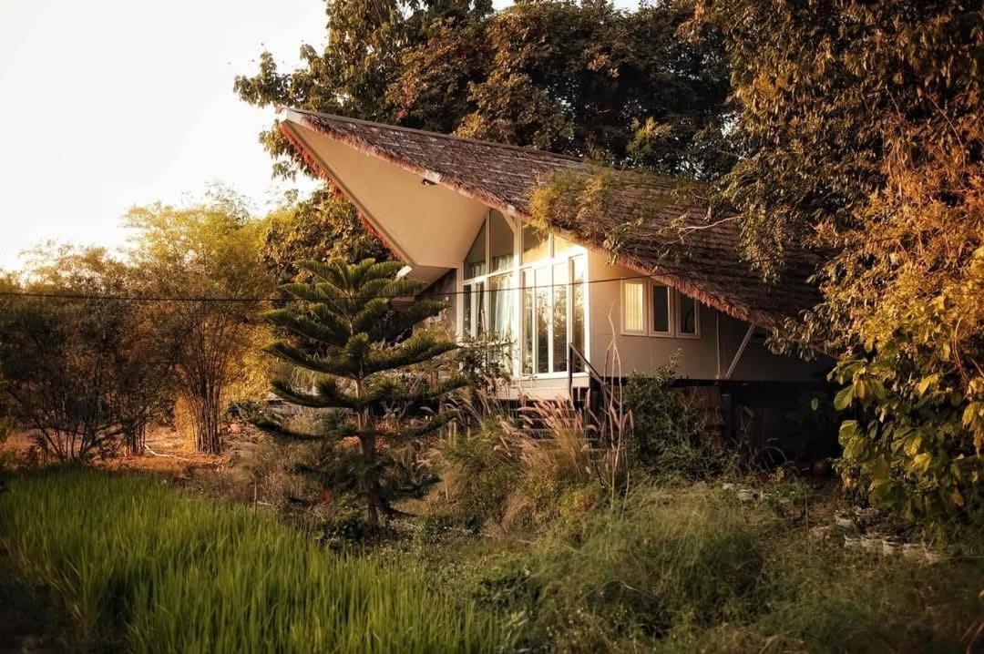 Royal Mountain View Vila Ratchaburi Quarto foto